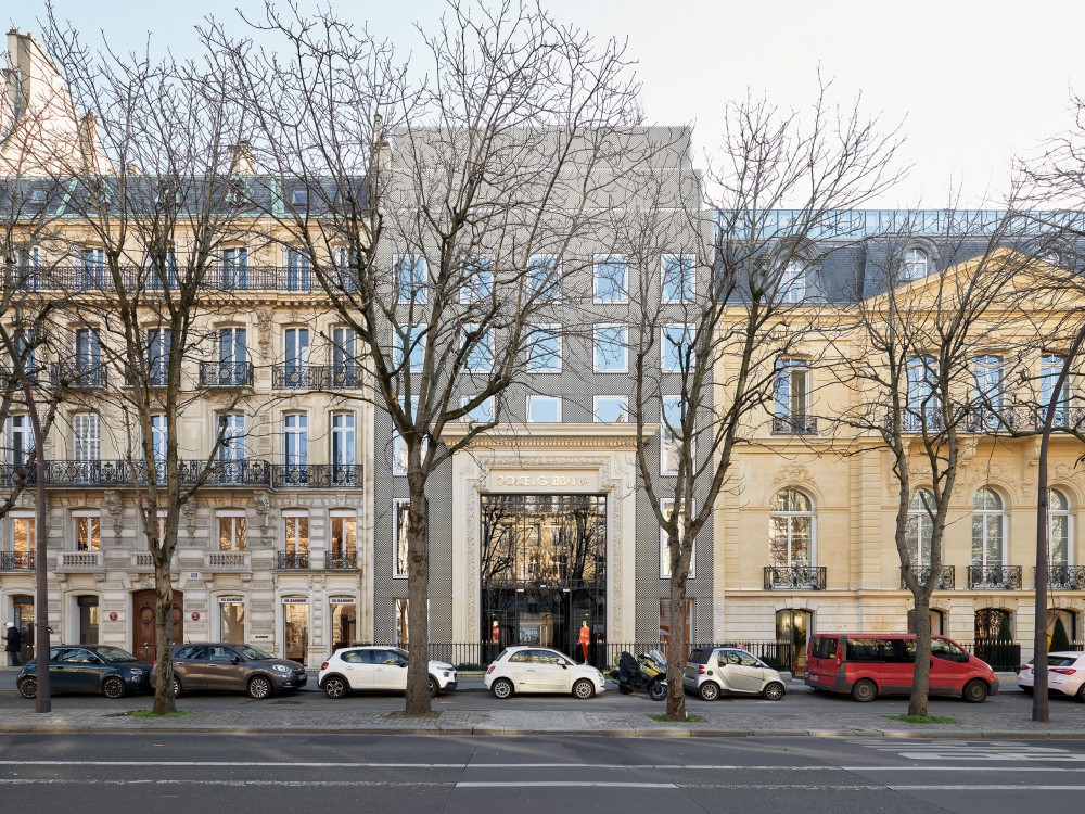 54 Montaigne Facade Intervention / FRESH Architectures